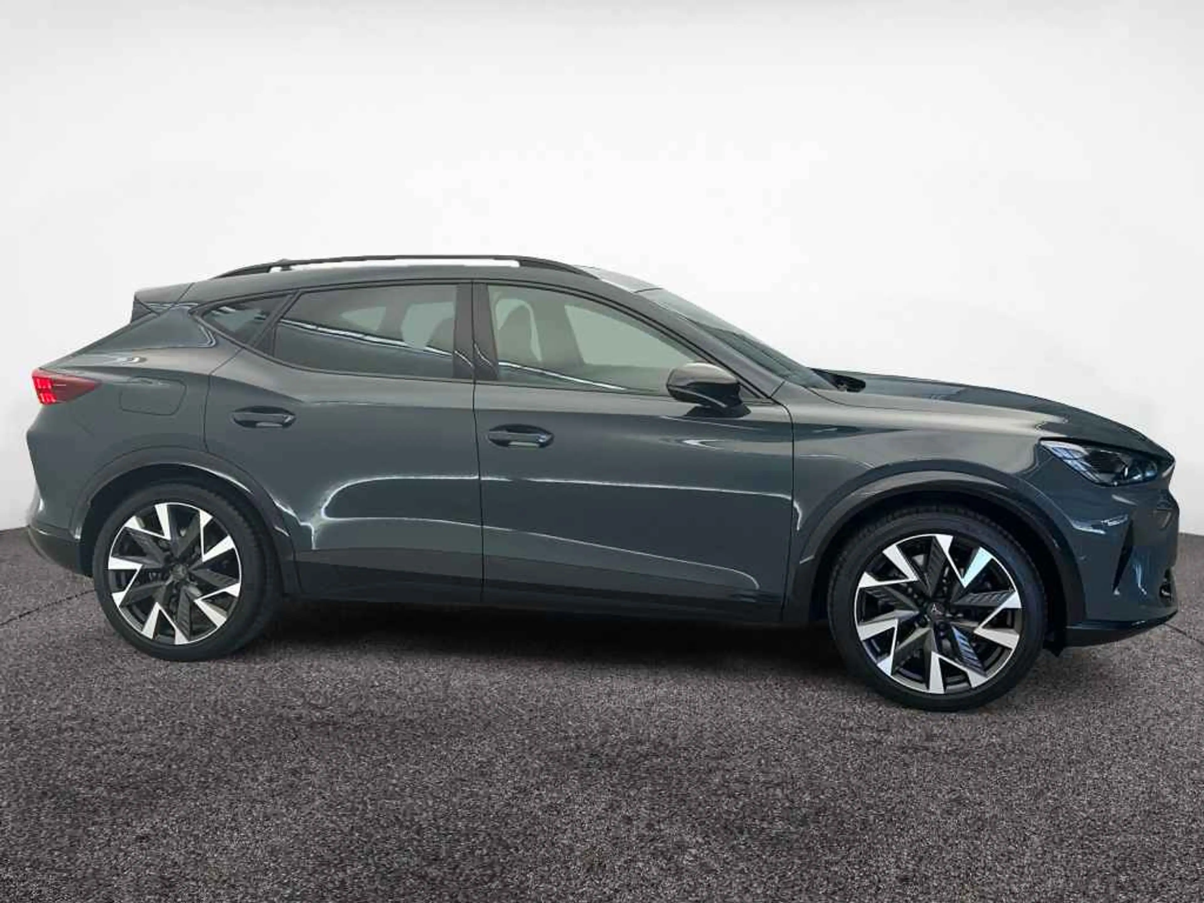 CUPRA Formentor VZ TSI DSG 4D AHK*NAV*ACC*DCC*PDC*360 — photo 5