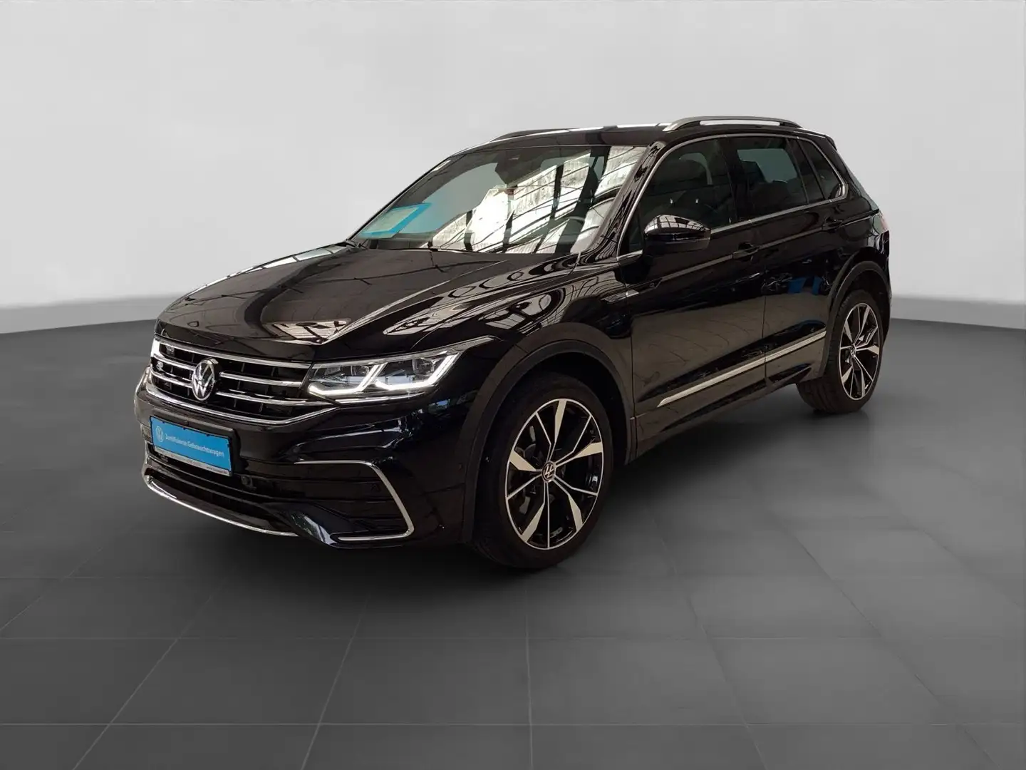Volkswagen Tiguan 2.0 TDI DSG 4M R-LINE NAVI ST.HEIZ PANO A Schwarz - 2