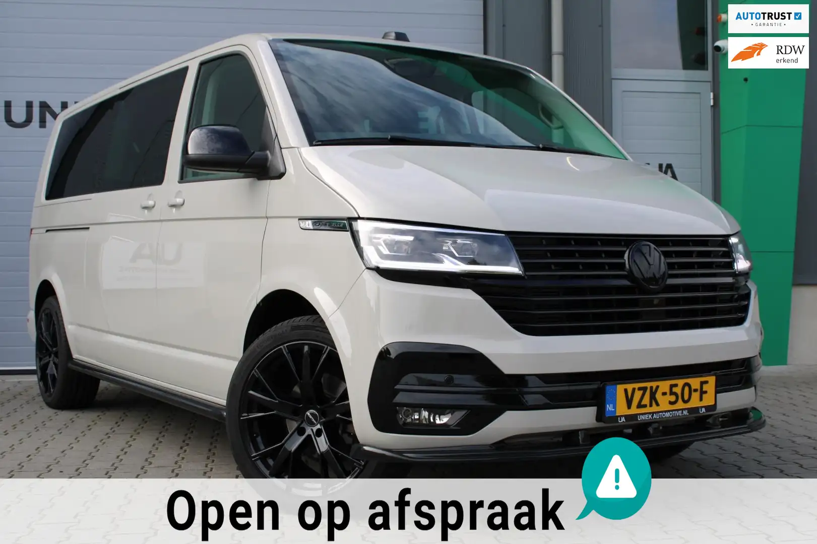 Volkswagen T6.1 Transporter CARAVELLE  DSG | DUBBELE CABINE/ SCHUIFDEUR | VIRT Grau - 1