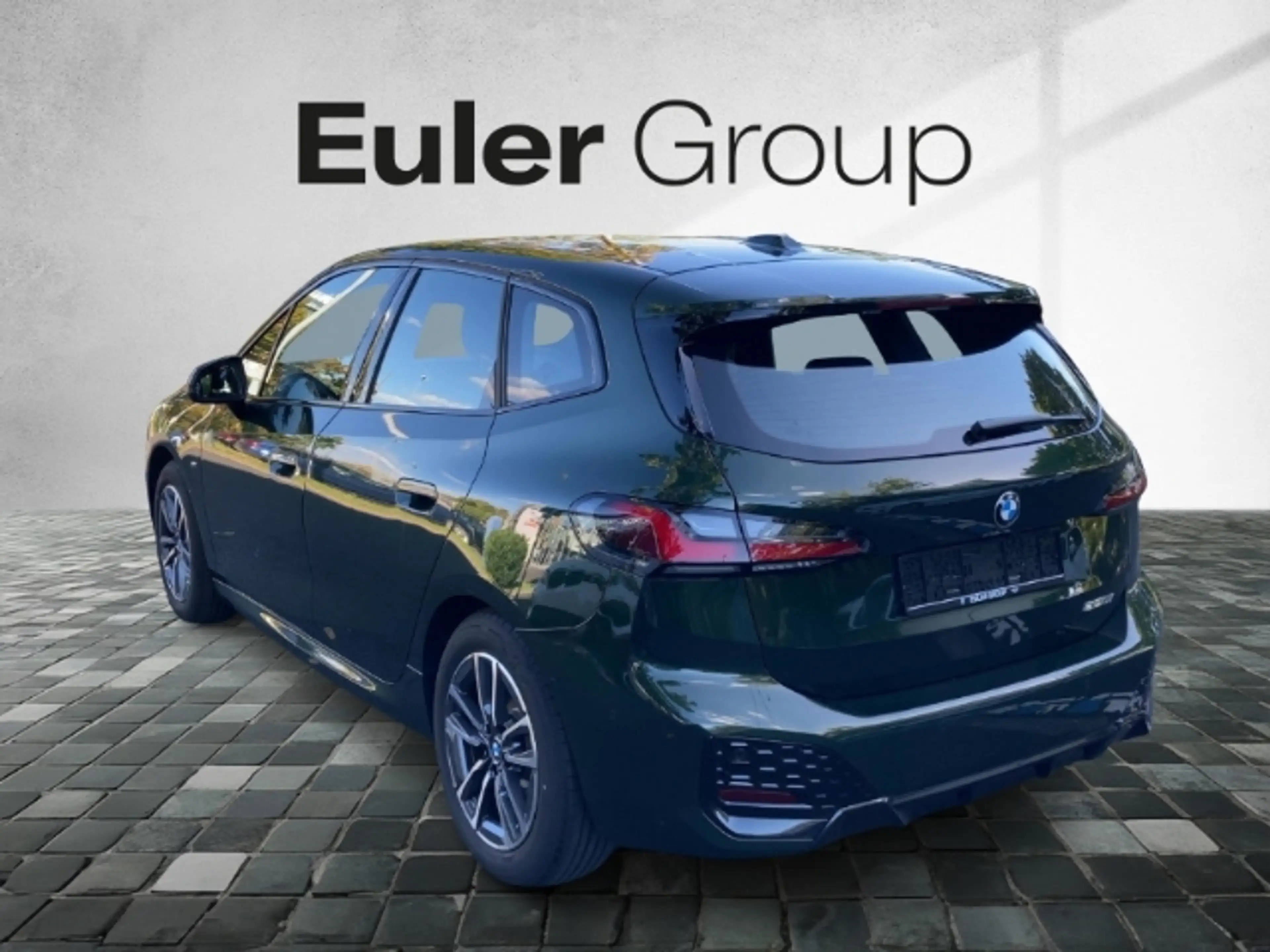 BMW 220 Active Tourer i Sportpaket AD AHK-klappbar Navi Di — photo 3