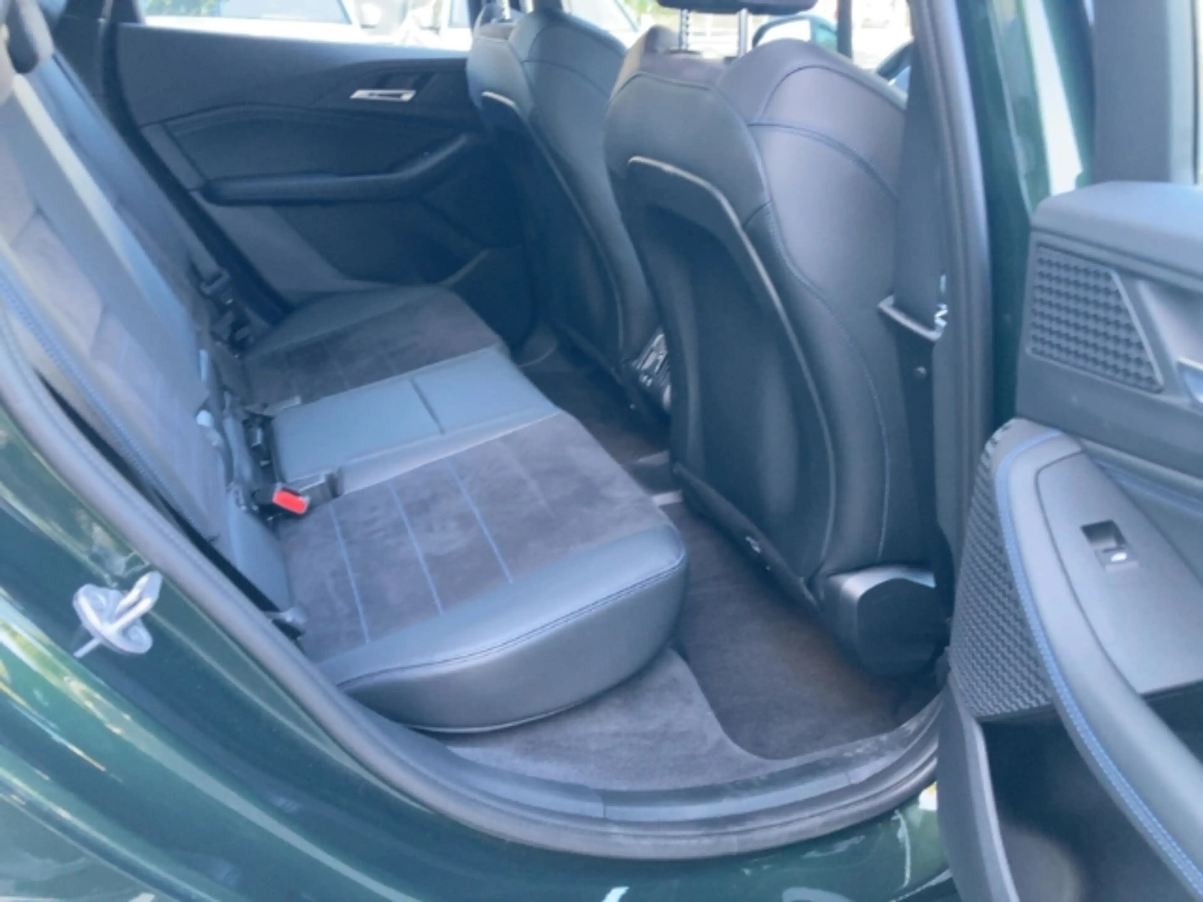 BMW 220 Active Tourer i Sportpaket AD AHK-klappbar Navi Di — photo 7