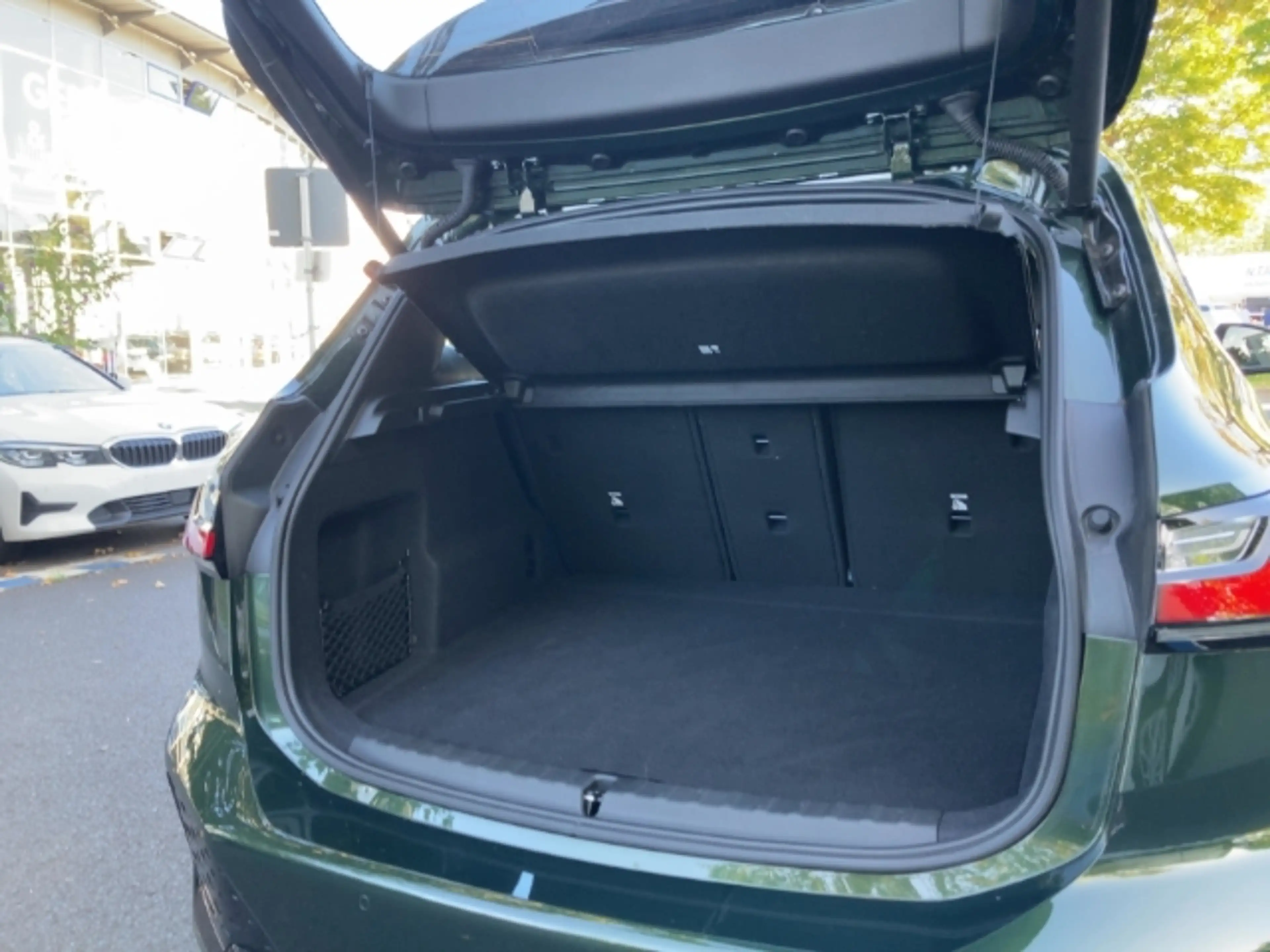 BMW 220 Active Tourer i Sportpaket AD AHK-klappbar Navi Di — photo 15