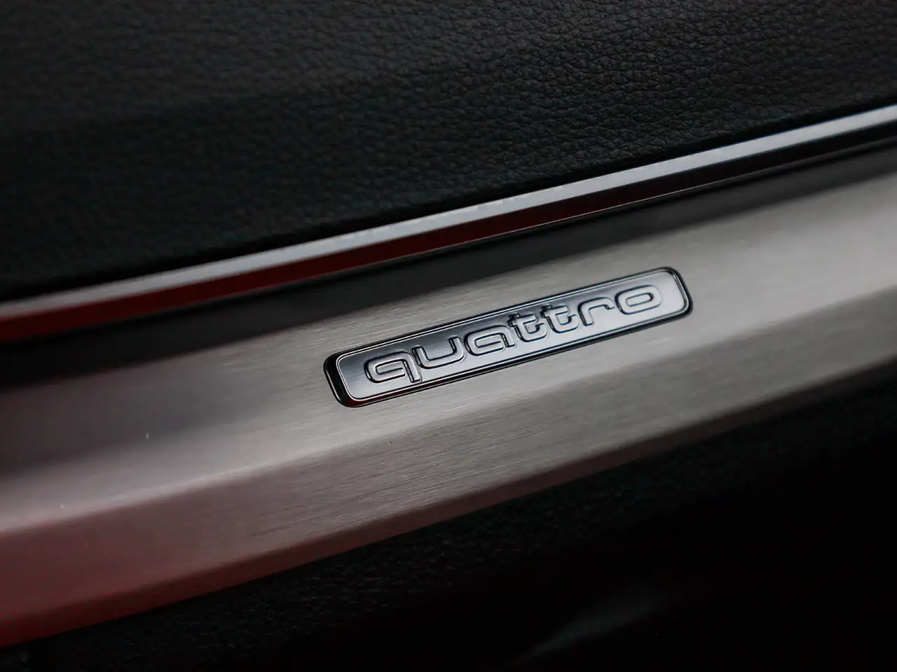 Audi SQ5 снимка Audi SQ5