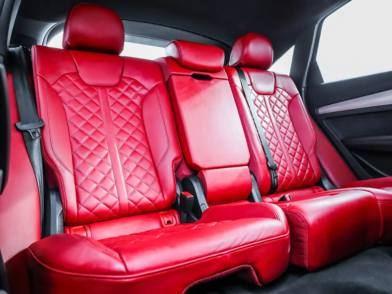 Audi SQ5 снимка Audi SQ5
