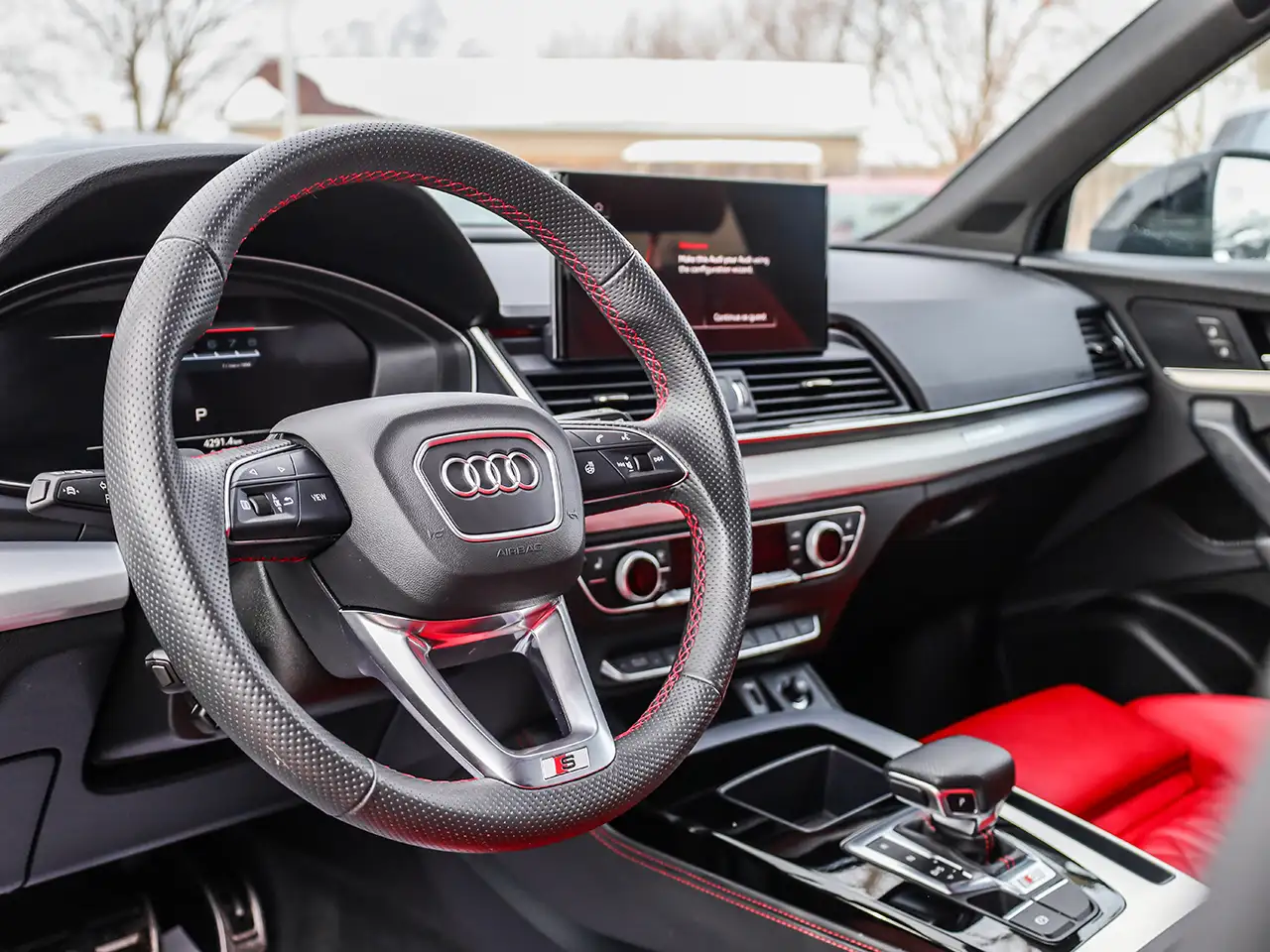 Audi SQ5 снимка Audi SQ5