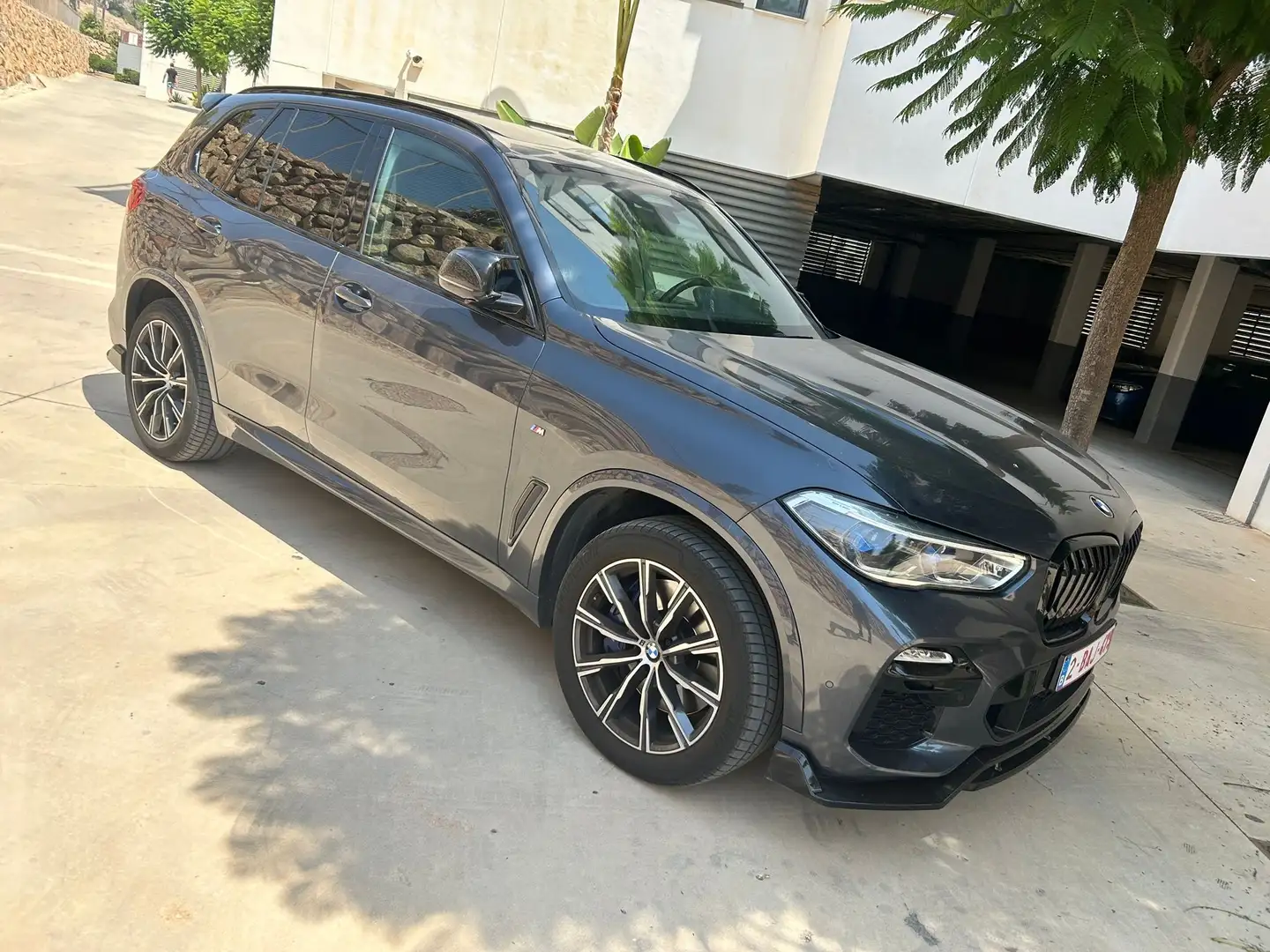 BMW X5 3.0AS xDrive m40i pack m performance Gris - 2