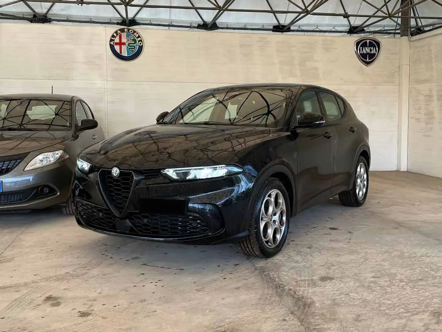 Alfa Romeo Tonale 1.5 160 CV MHEV TCT7 Ti Nero - 1