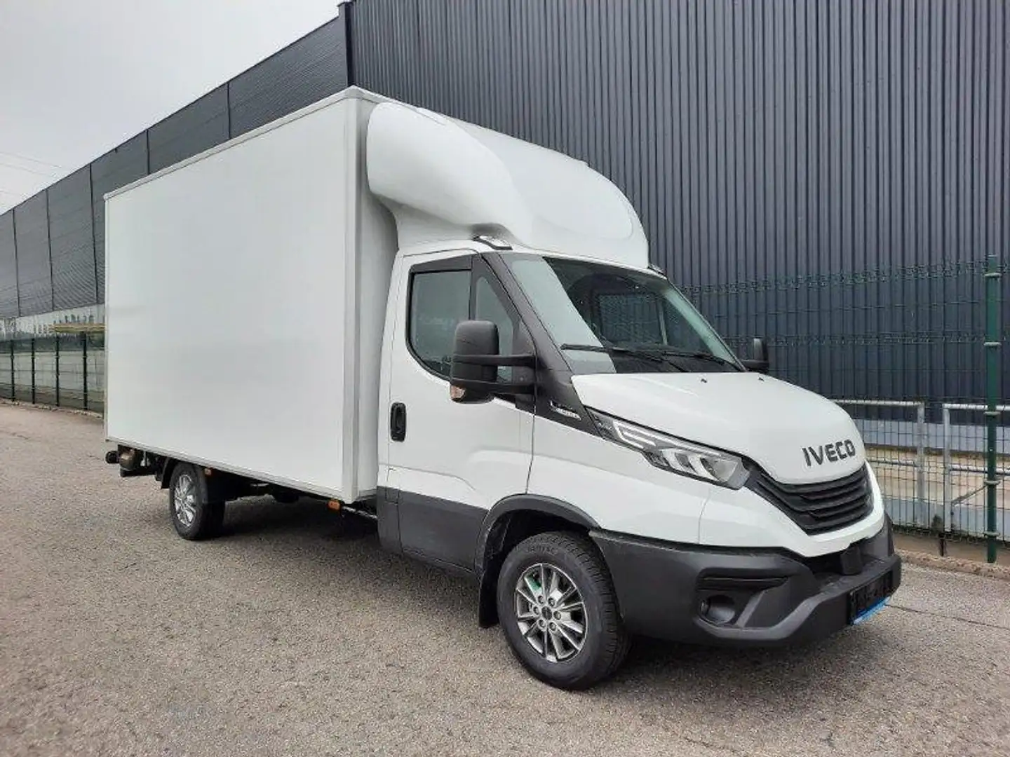 Iveco *TOP-AUSSTATTUNG* € 47.990,- NETTO Automatik Weiß - 1