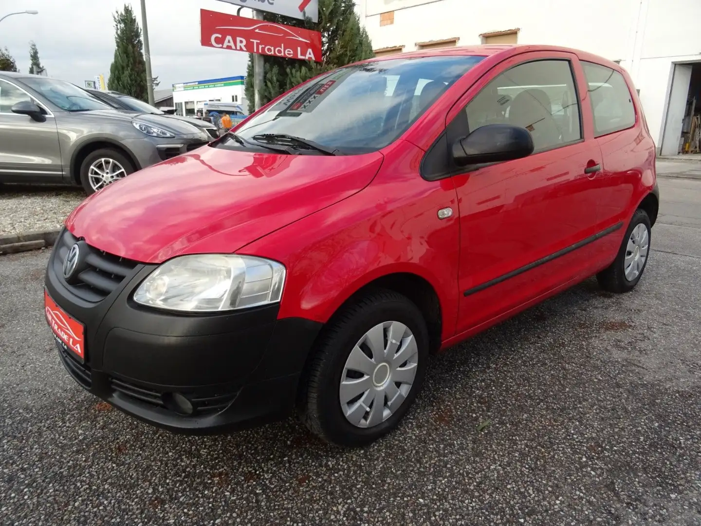 Volkswagen Fox Basis 1.4/ 75 PS Rot - 1