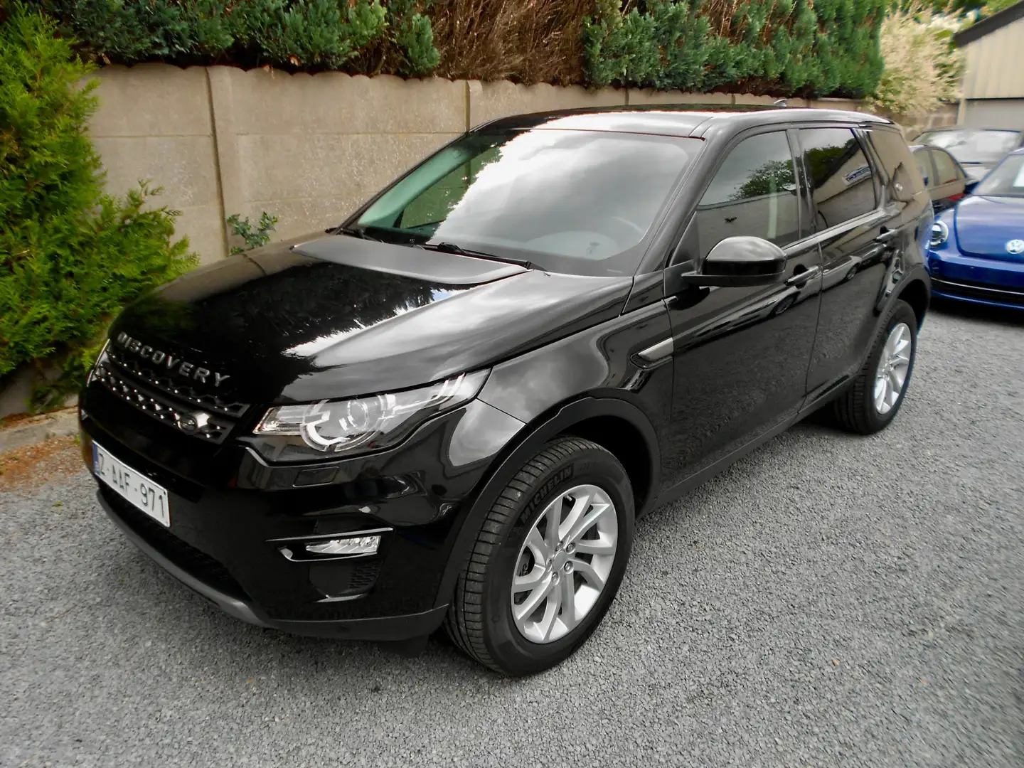 Land Rover Discovery Sport 2.0 T Si4 HSE Luxury  77086 km !! Zwart - 1