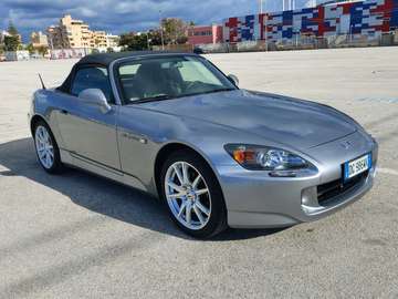 S 2000 2.0 240cv
