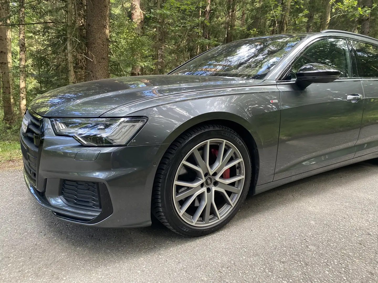 Audi A6 e-tron Avant 55 TFSI e PHEV Quattro Sport S-Line Gris - 2