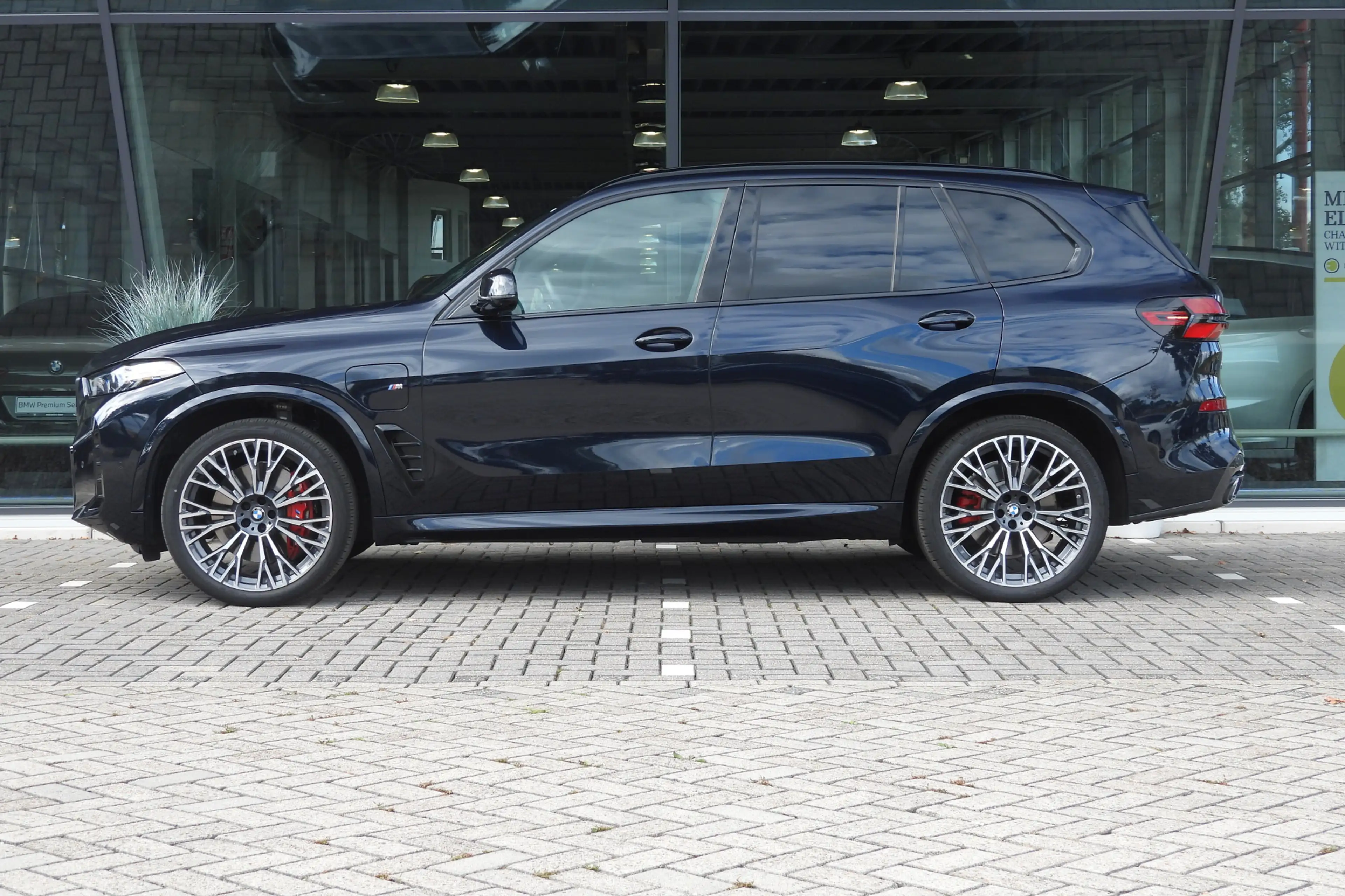 BMW X5 xDrive50e M Sport Automaat / Trekhaak / Panoramada — photo 5