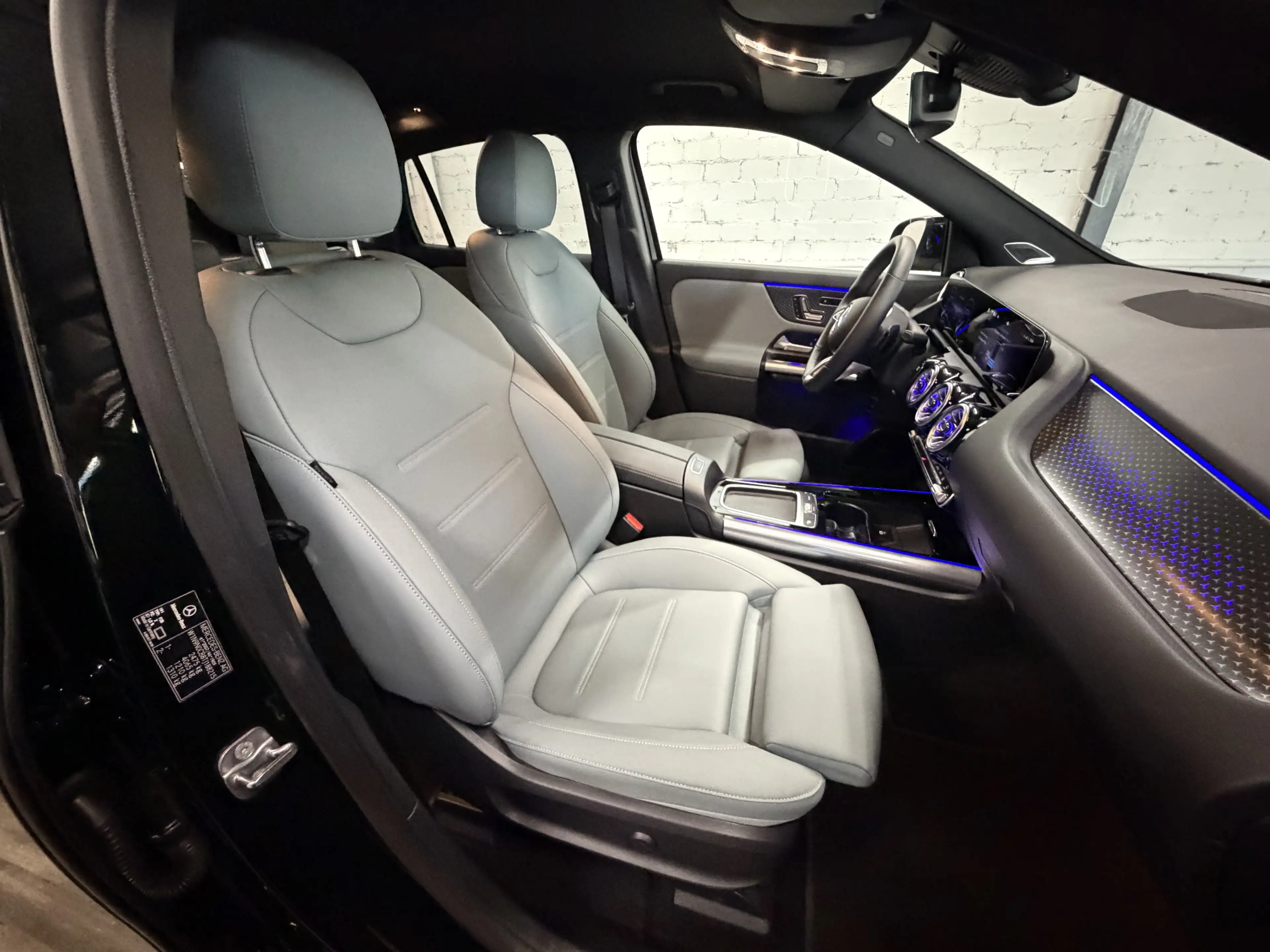 Mercedes-Benz EQA 250 + | DISTR. PRO | 360°KAM | KEY-GO — photo 8