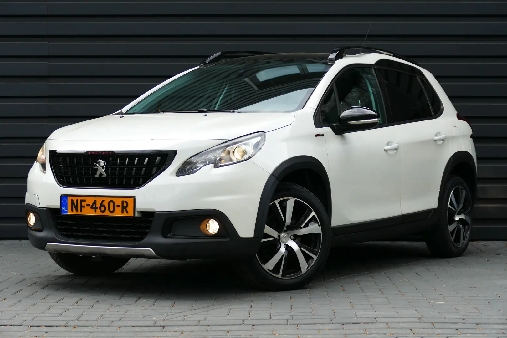 Peugeot 2008 1.2 PURETECH 110PK GT-LINE / NAVI / CLIMA / PDC / Bianco - 1