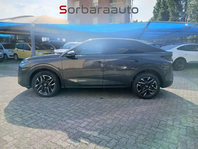 Peugeot 3008 view 2