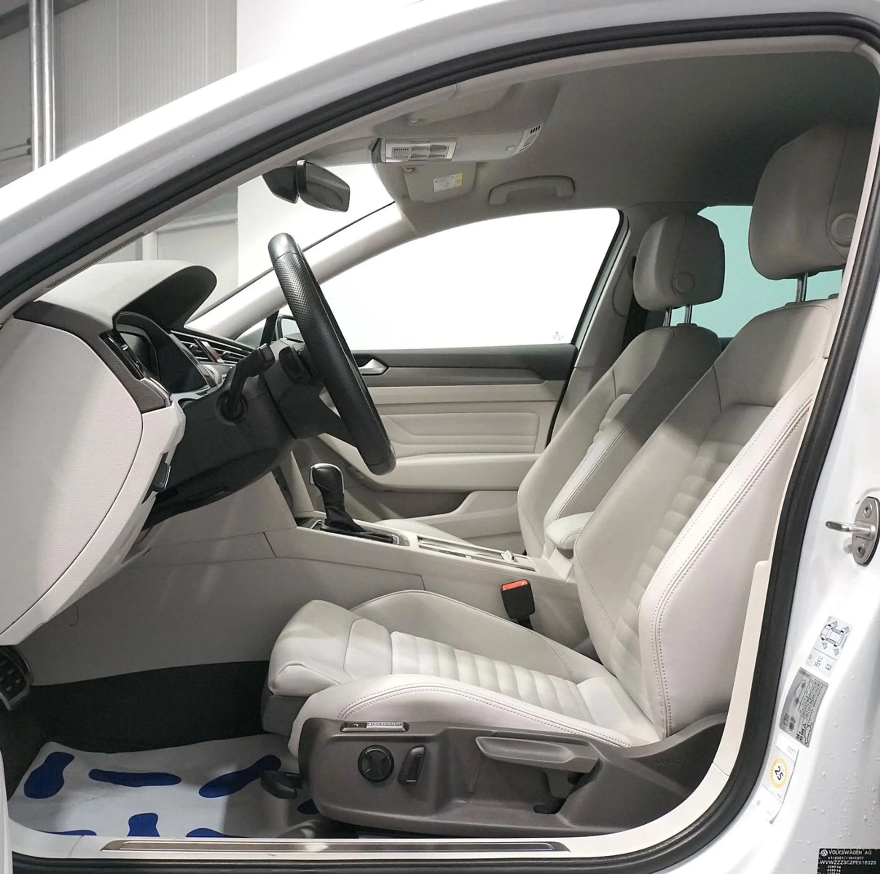 Volkswagen Passat Alltrack Passat Variant Alltrack 4Motion*ACC*RFK*MATRIX* — photo 10