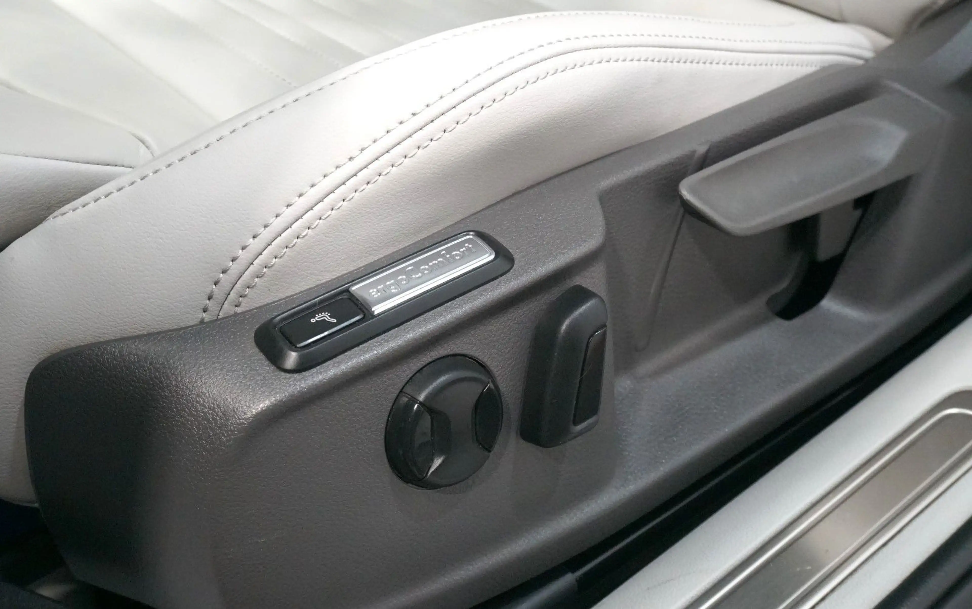 Volkswagen Passat Alltrack Passat Variant Alltrack 4Motion*ACC*RFK*MATRIX* — photo 11