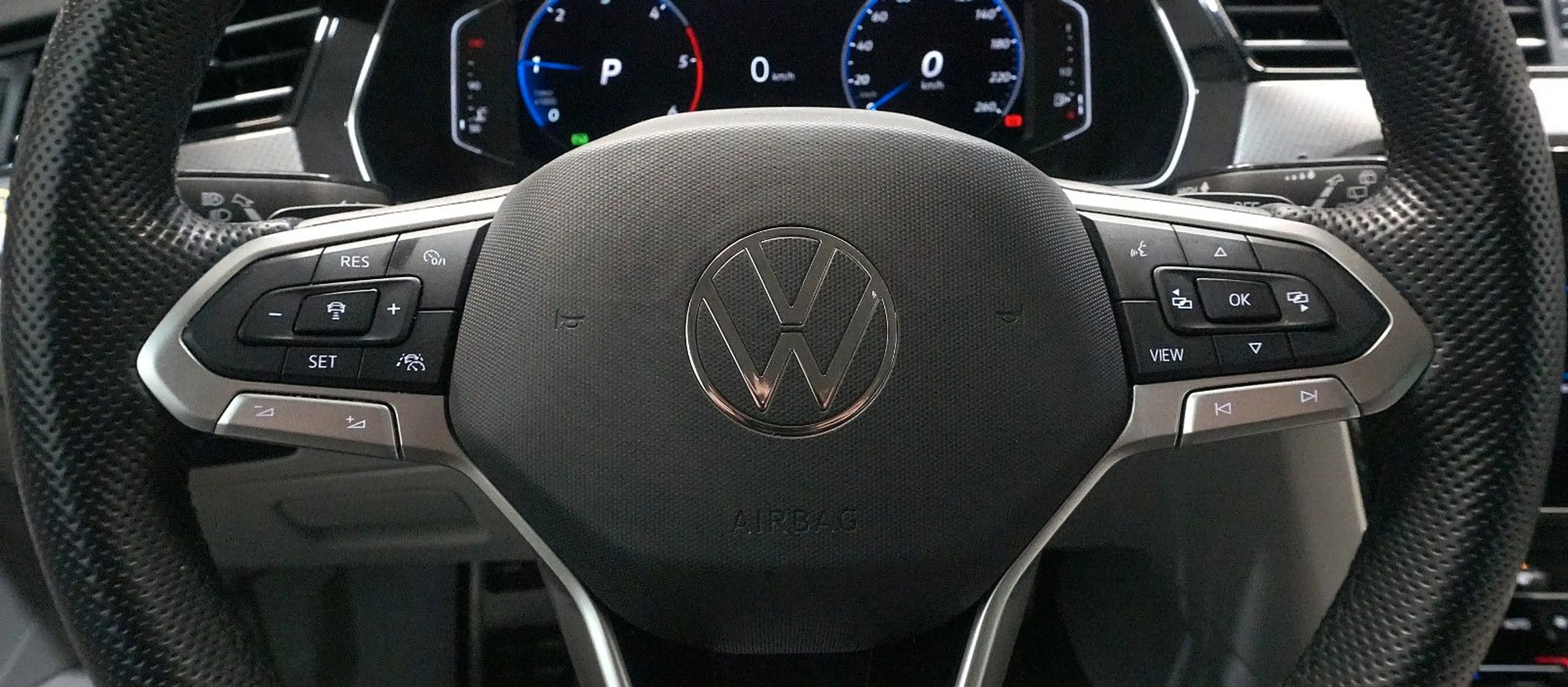 Volkswagen Passat Alltrack Passat Variant Alltrack 4Motion*ACC*RFK*MATRIX* — photo 14