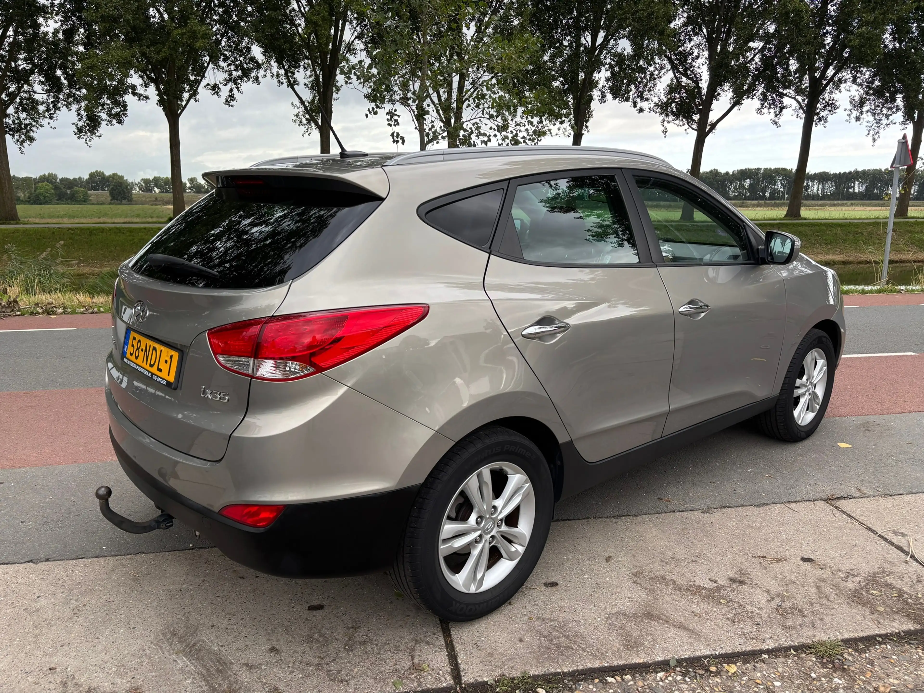 Hyundai iX35 2.0i Style — photo 4