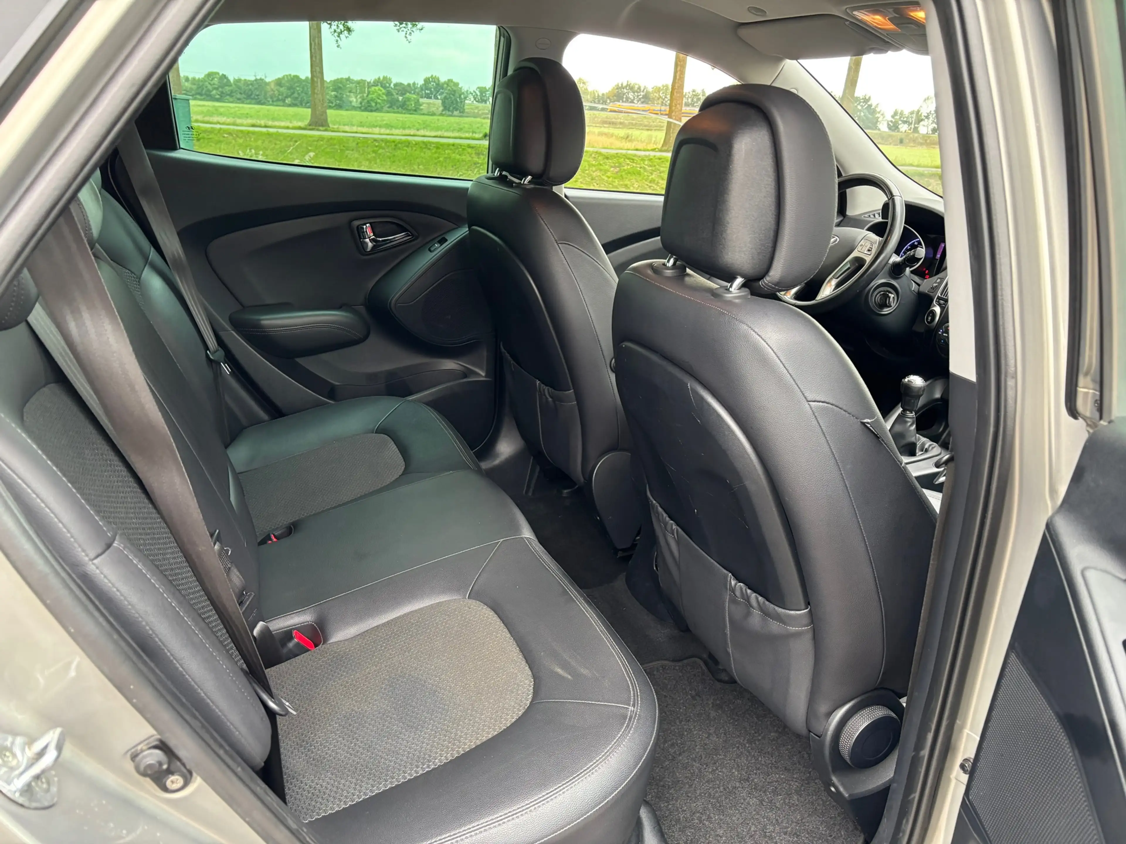 Hyundai iX35 2.0i Style — photo 12