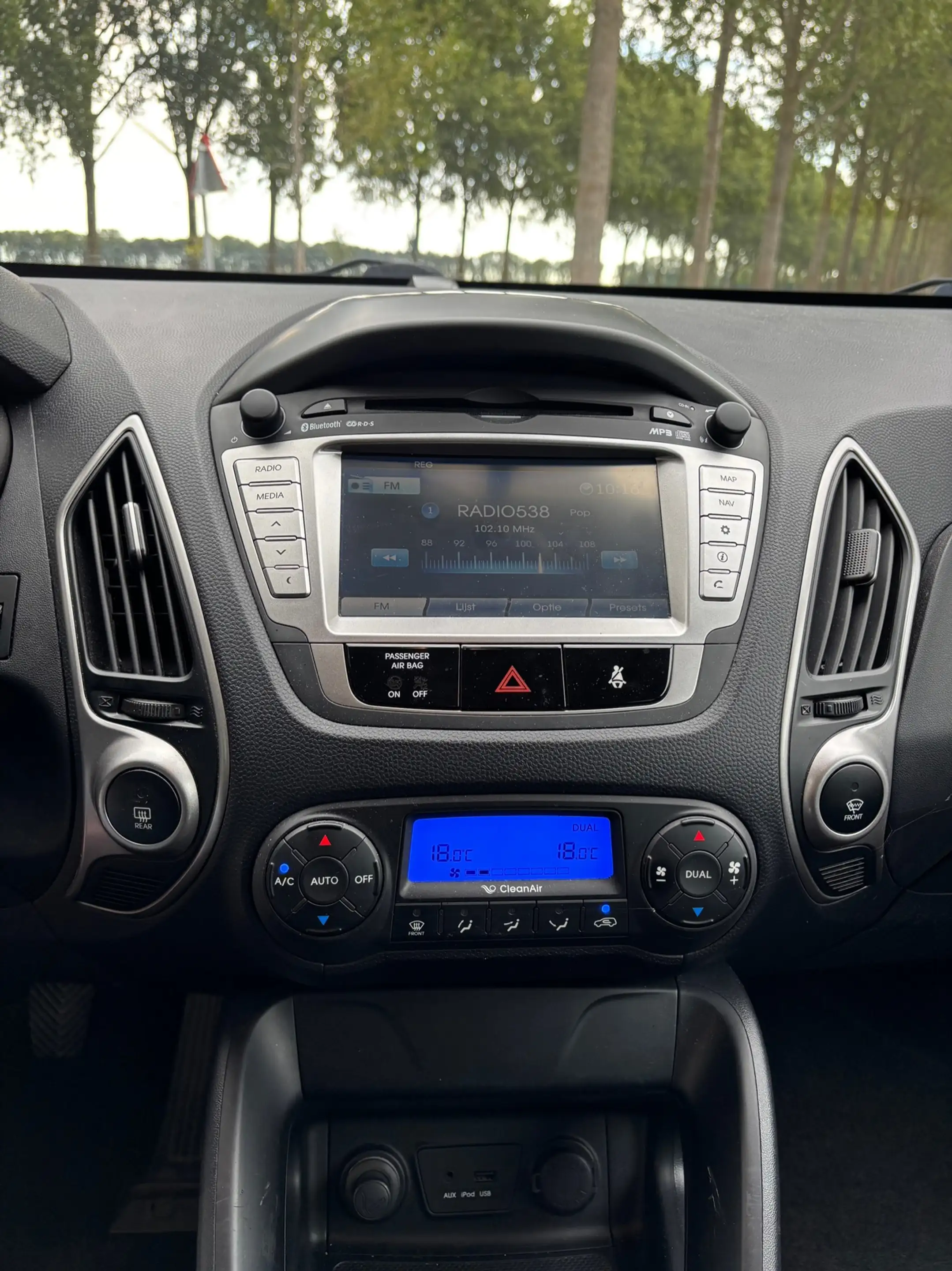 Hyundai iX35 2.0i Style — photo 23