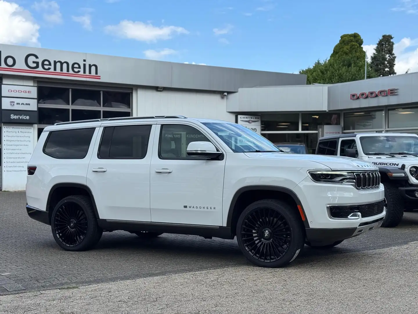 Jeep Wagoneer Series III 5.7 V8 HEMI eTorque, SER, TV Білий - 2