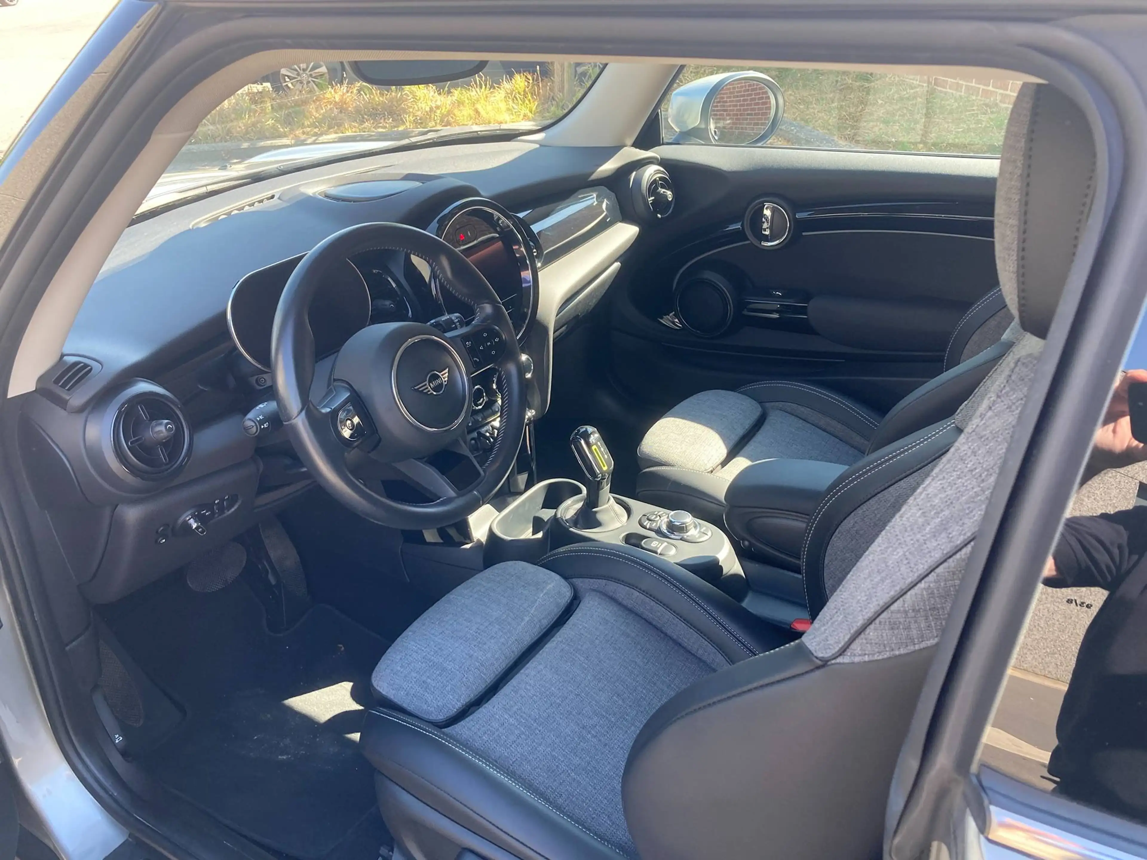 MINI Cooper SE Classic Trim - Alu Mini 17" - Soh batterij: 96,7 % !!! — photo 6