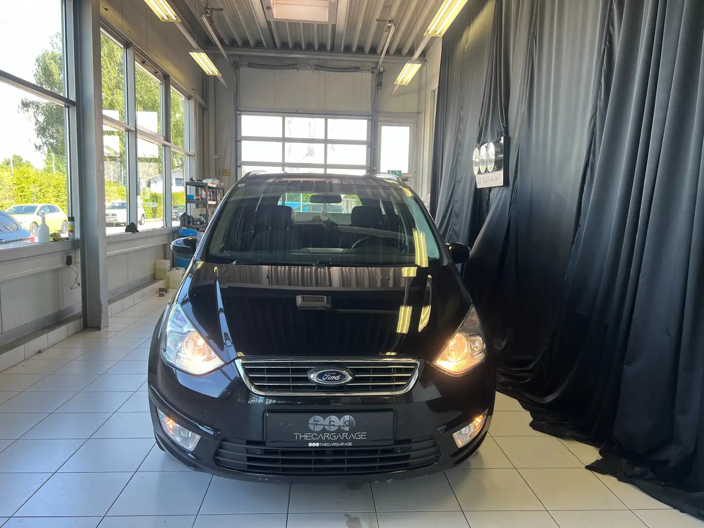 Ford Galaxy Trend Schwarz - 2