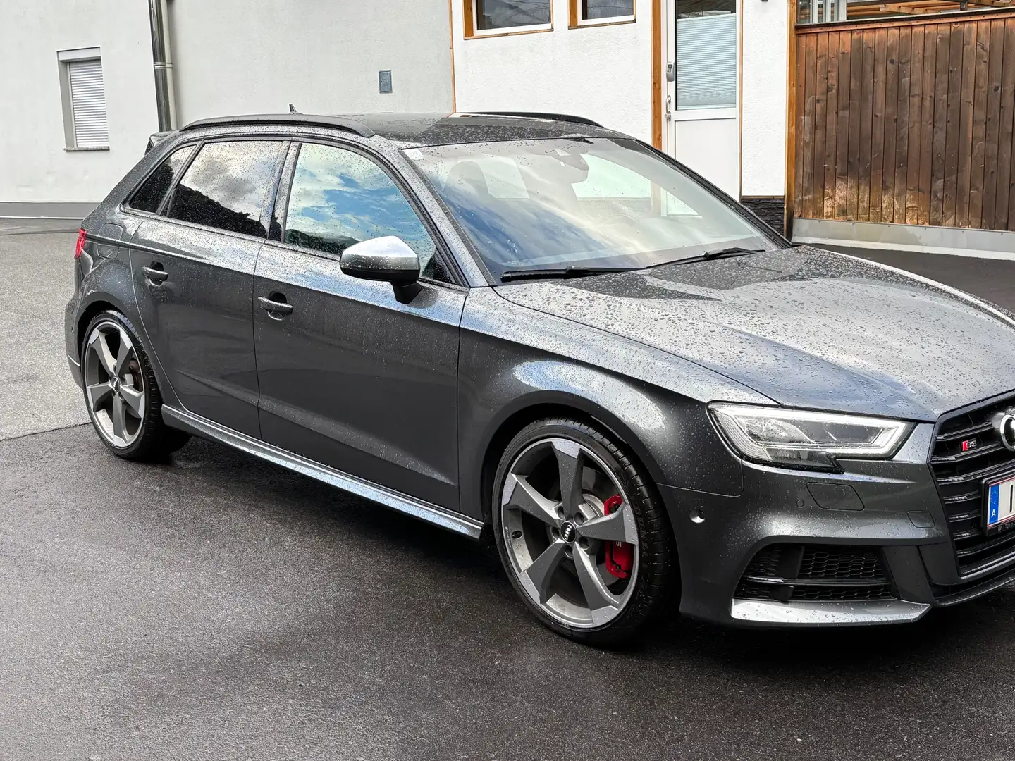 Audi S3 S3 SB 2,0 TFSI quattro S-tronic Silber - 2