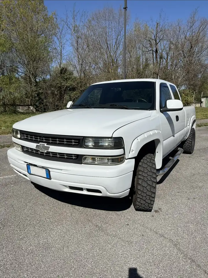Chevrolet Silverado 1500, foto 2