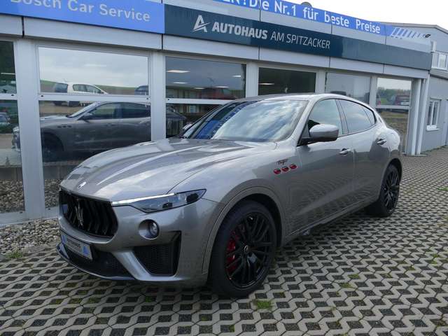 Maserati Levante 3.8 V8 Trofeo PANO 22" HK *GRIGIO*