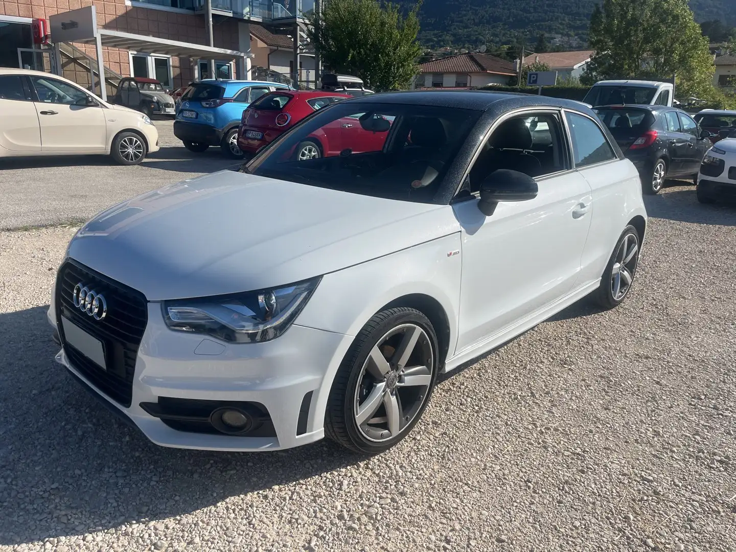 Audi A1 A1 SPB 1.6 TDI S line edition plus - 1
