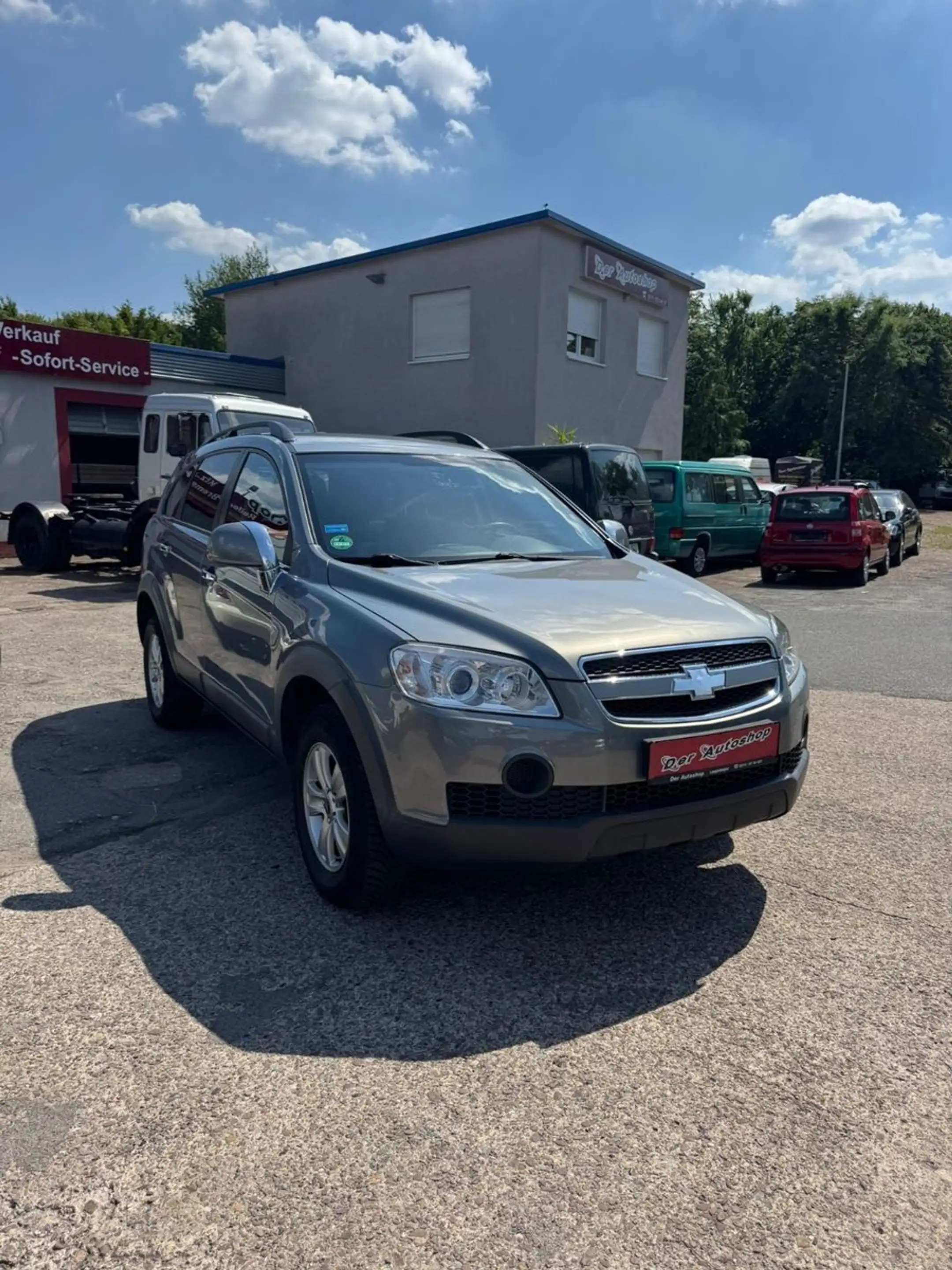 Chevrolet Captiva 2.4 LS 2WD 5-Sitzer — photo 2