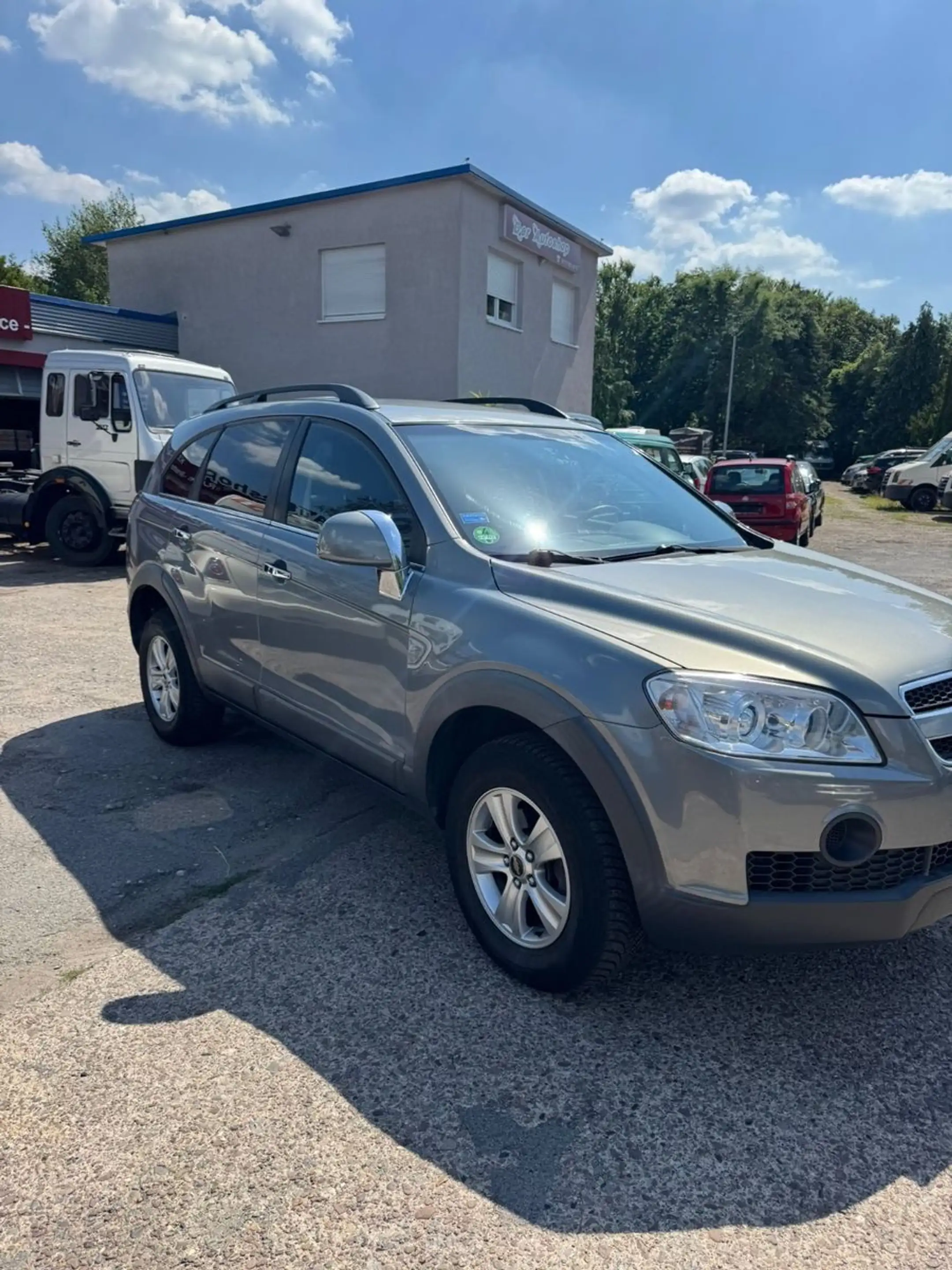 Chevrolet Captiva 2.4 LS 2WD 5-Sitzer — photo 8
