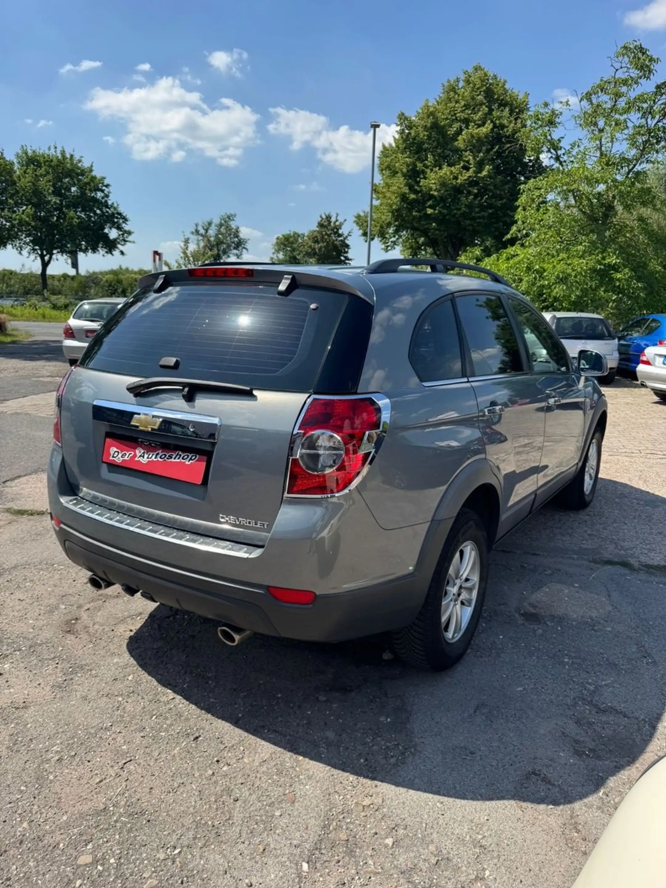 Chevrolet Captiva 2.4 LS 2WD 5-Sitzer — photo 5