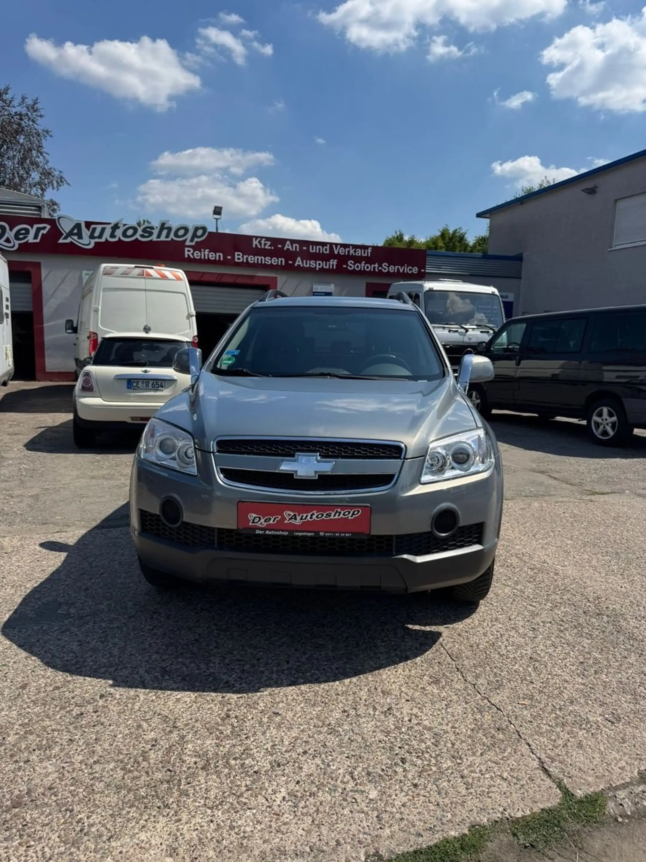 Chevrolet Captiva 2.4 LS 2WD 5-Sitzer — photo 3