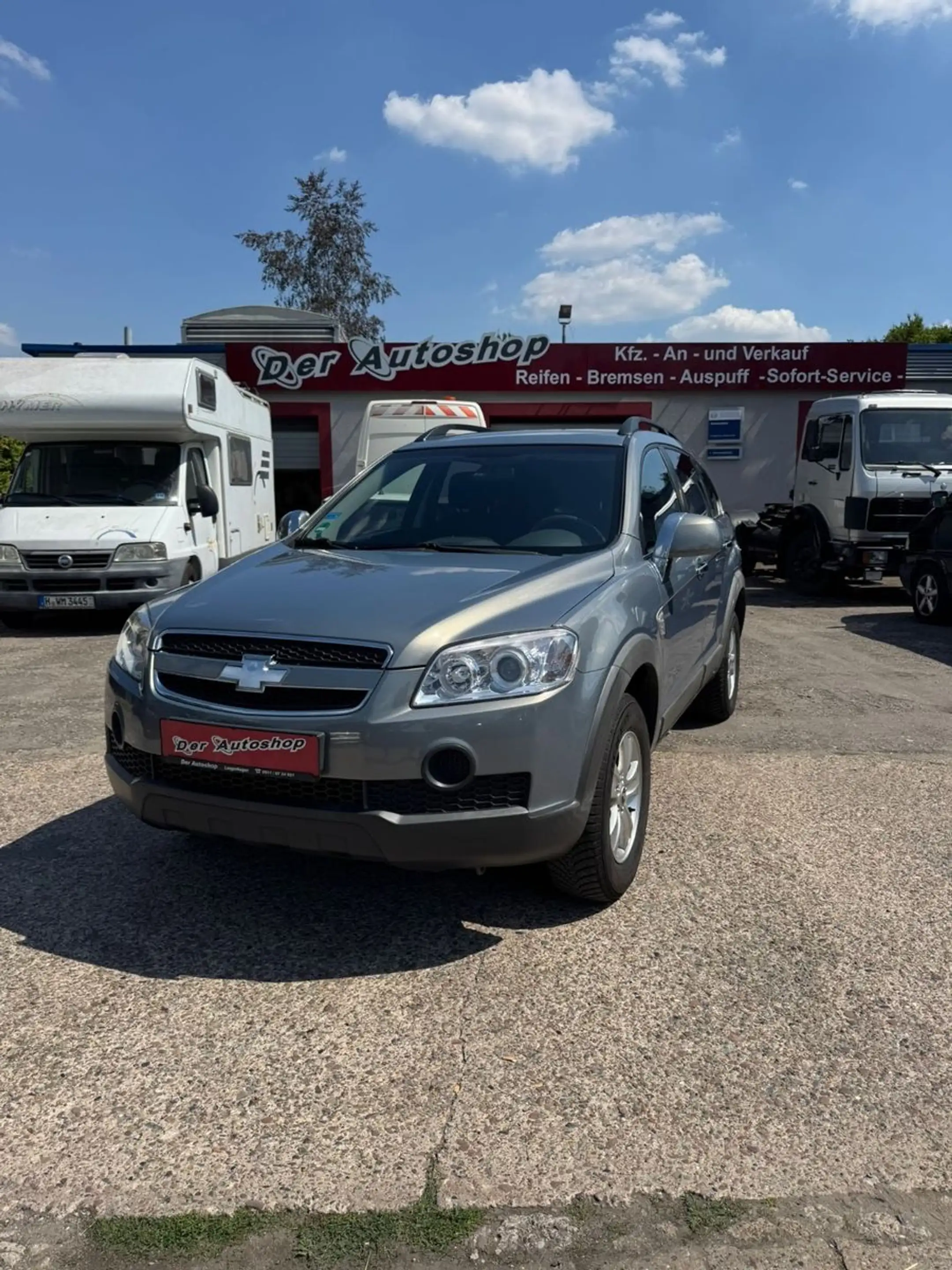 Chevrolet Captiva 2.4 LS 2WD 5-Sitzer