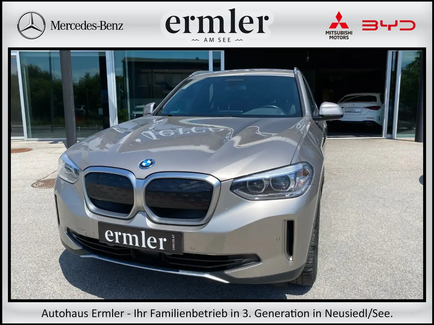 BMW iX3 Inspiring Shz Ambi Navi 360 DAB Pano PTS RKam Silber - 1
