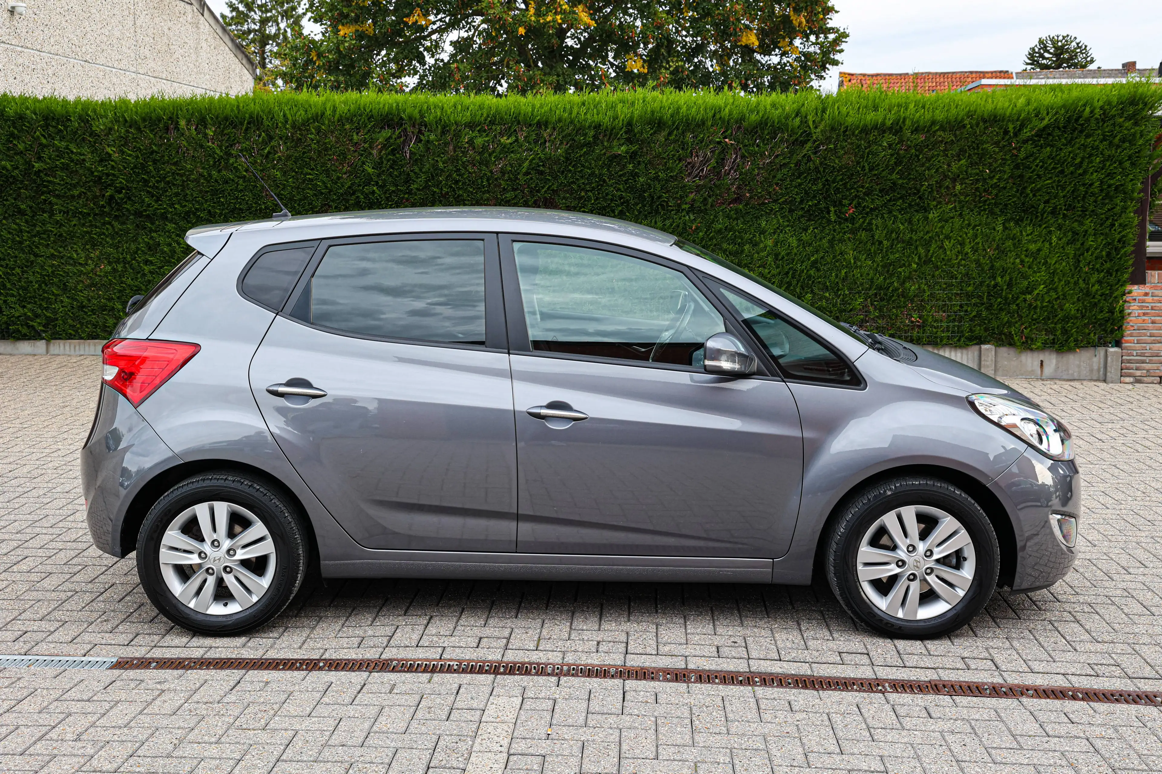 Hyundai iX20 PARKEERSENSOREN-ACHTER*MULTIFUNCTIONEELSTUUR*RADIO*AIRCO* — photo 4