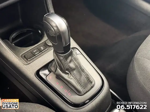 Volkswagen e-up! view 23