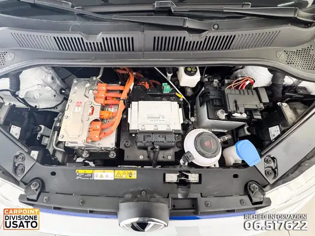 Volkswagen e-up! view 12