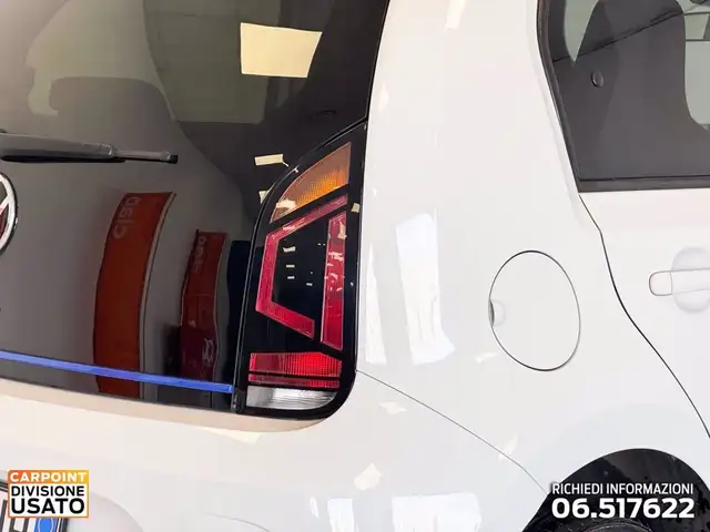 Volkswagen e-up! view 17