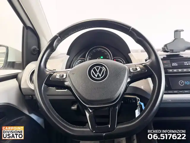 Volkswagen e-up! view 19