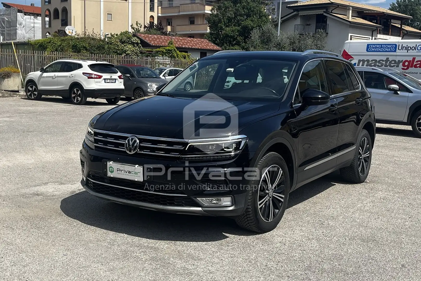 Volkswagen Tiguan Tiguan 2.0 TDI SCR DSG 4MOTION Executive BMT Black - 1