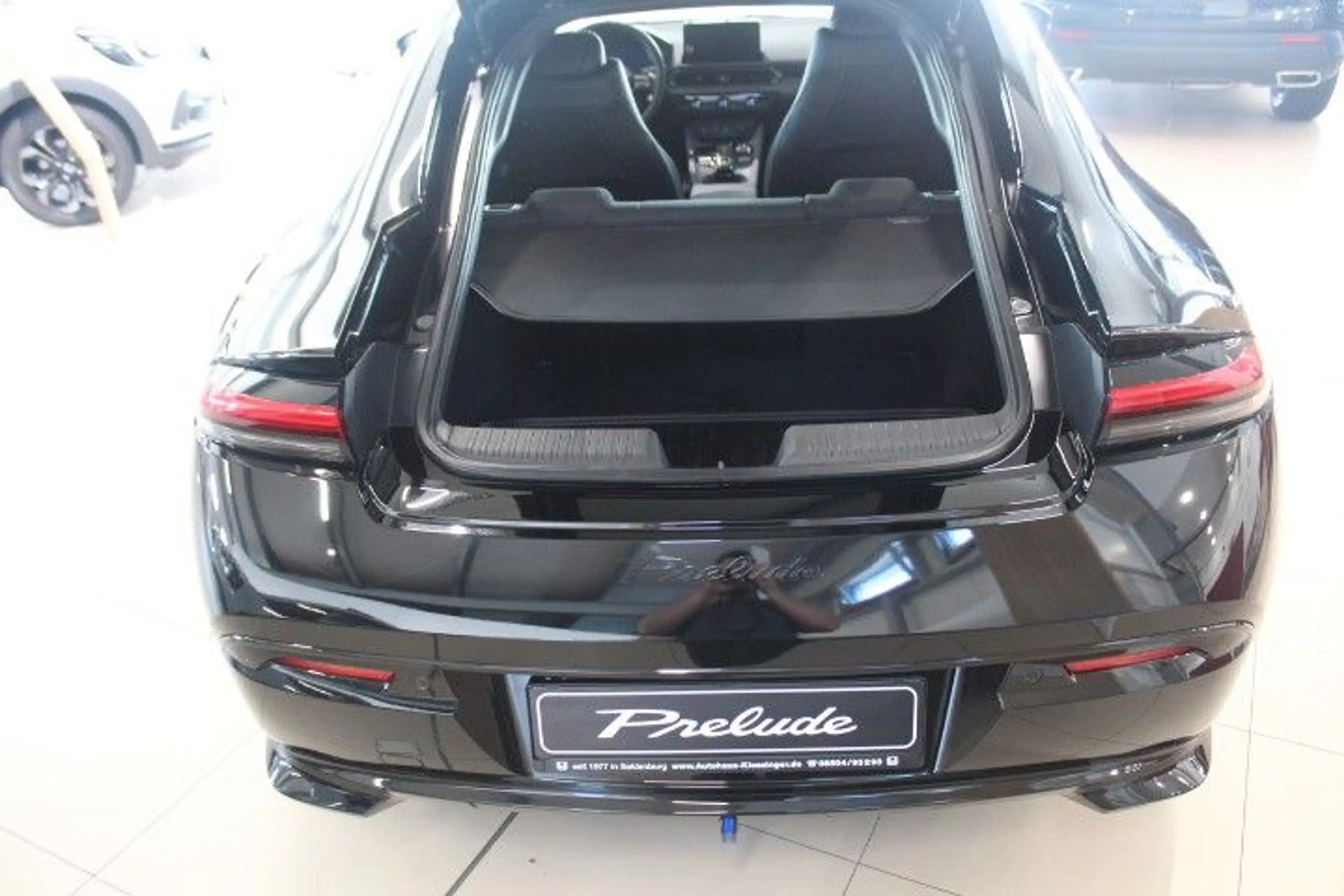 Honda Prelude e:HEV Advance, Black Paket+Illumination — photo 10