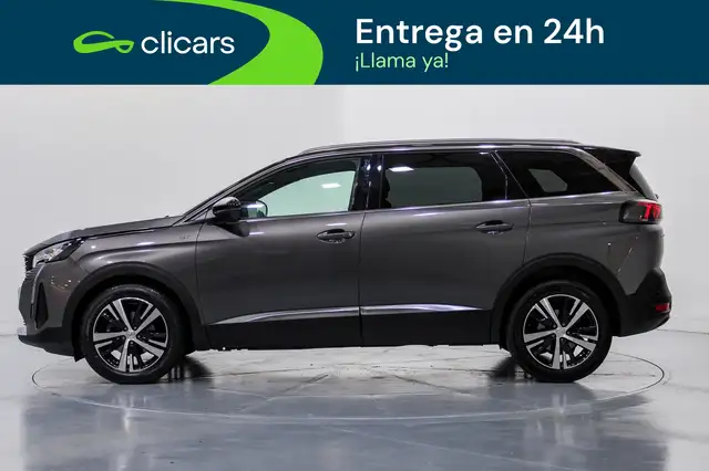Peugeot 5008 view 8