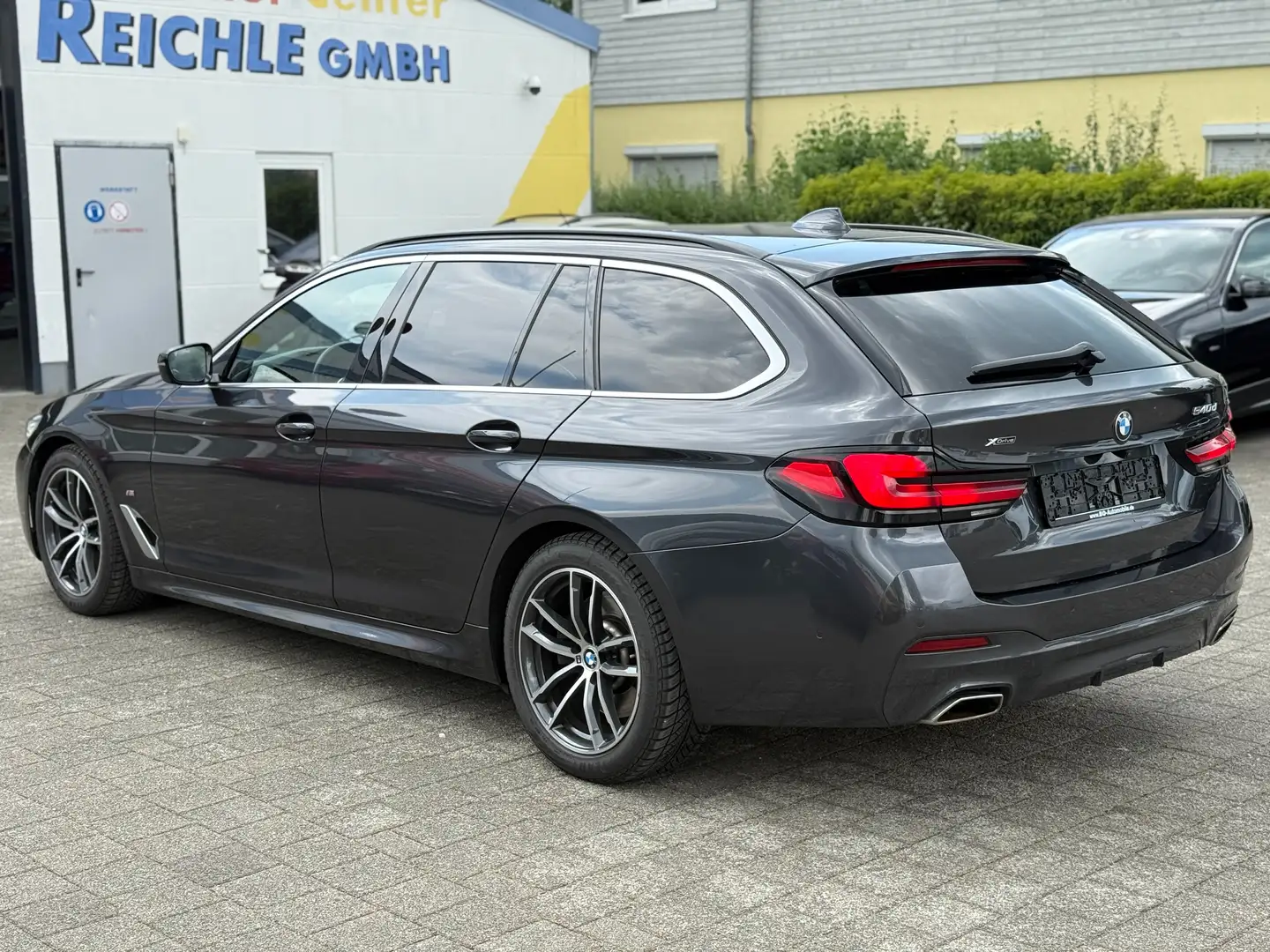 BMW 540 d xDrive M-SPORT Laser AHK Soft 360 Memory Key HUD Grau - 2