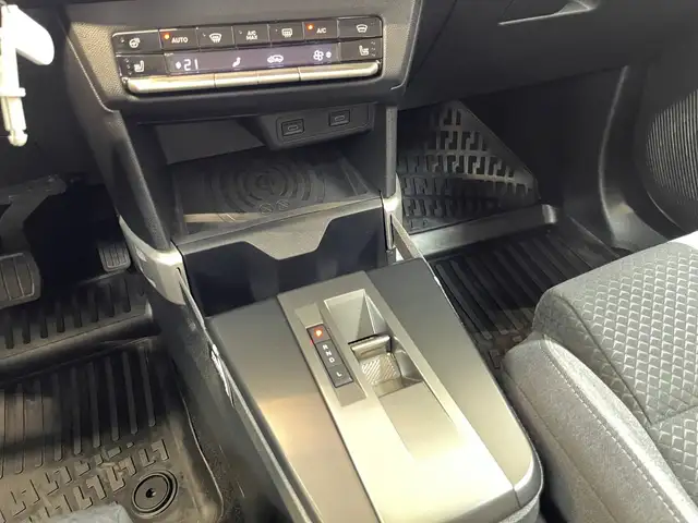 Opel Frontera view 9