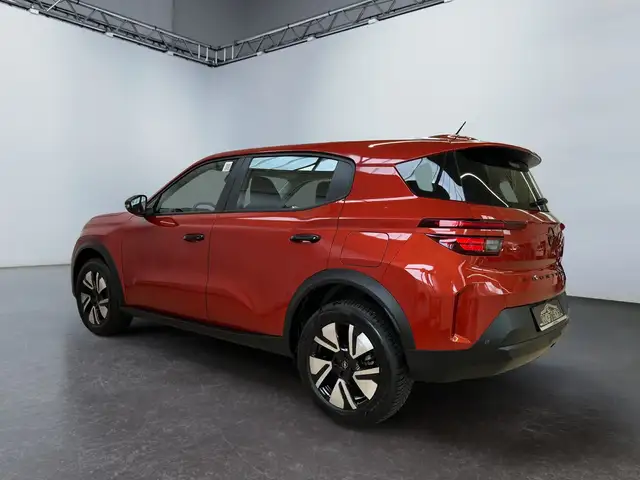 Opel Frontera view 4